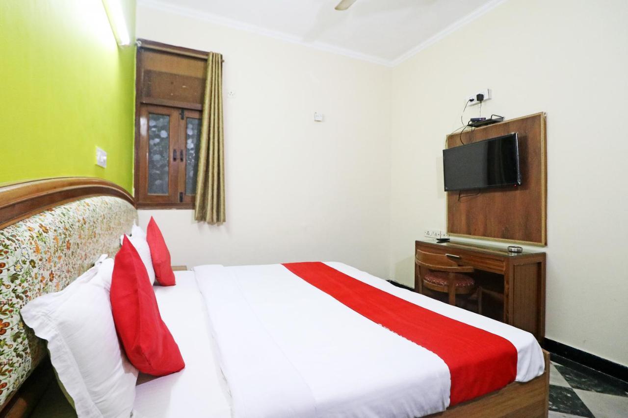 Hotel Westend Holiday Home 5 Mint From Nizamuddin Railway Station Нью-Дели Экстерьер фото